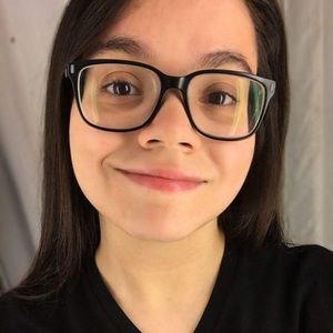 Meet your Posher, Hillary